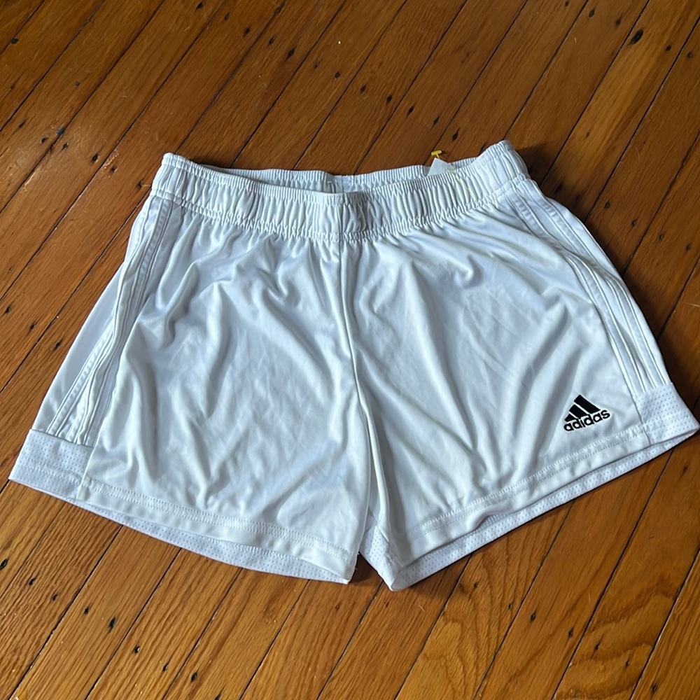 ADIDAS women's shorts ⚽️⚽️⚽️
